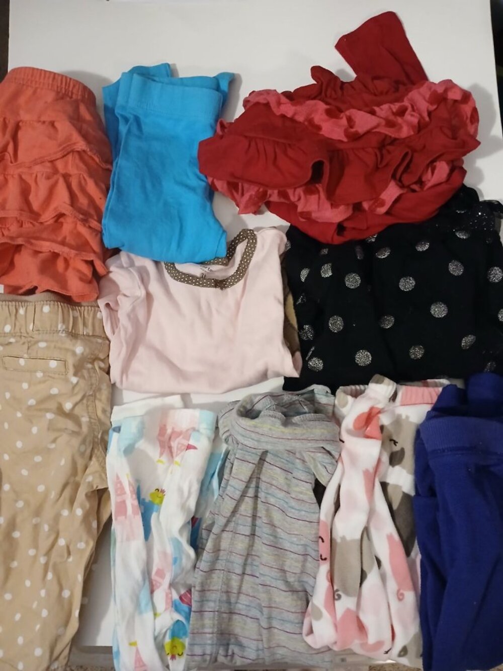 Girls 3/3t Lot of shirts and pants